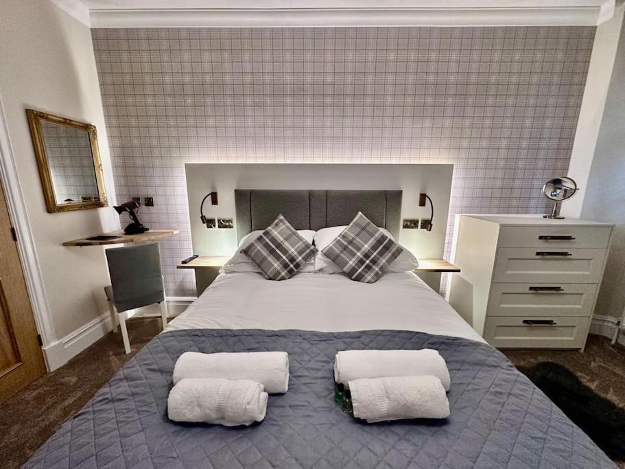 Spectacular 2 Bed, 2 Bath In Centre Appartement Édimbourg