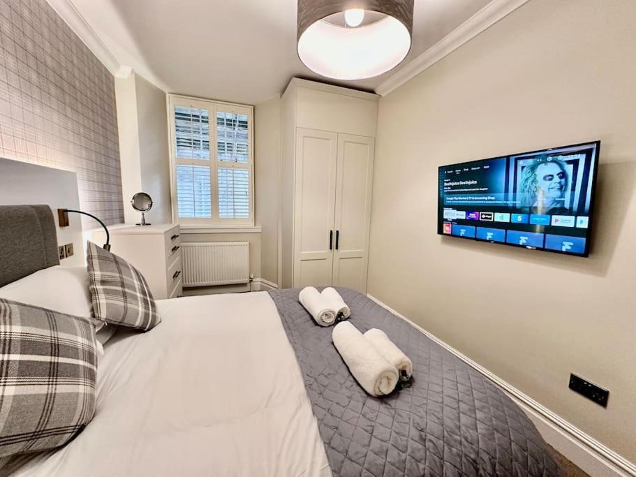 Spectacular 2 Bed, 2 Bath In Centre Appartement Édimbourg