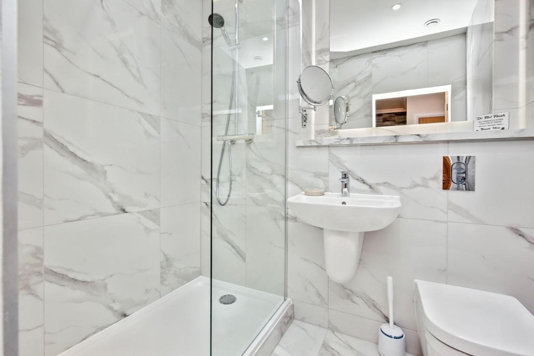 Appartement Spectacular 2 Bed, 2 Bath In Centre Édimbourg